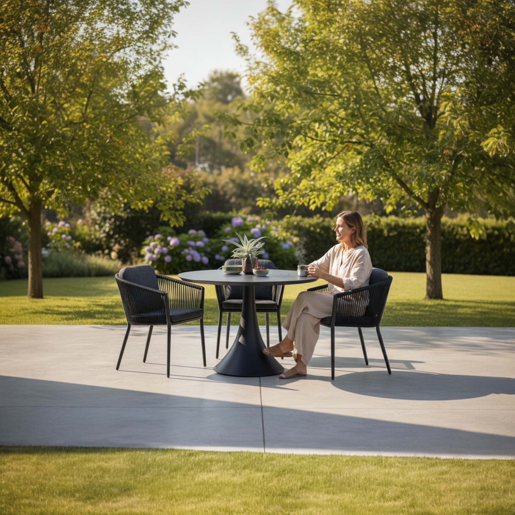 Table de jardin ronde en aluminium - FANO NOIR