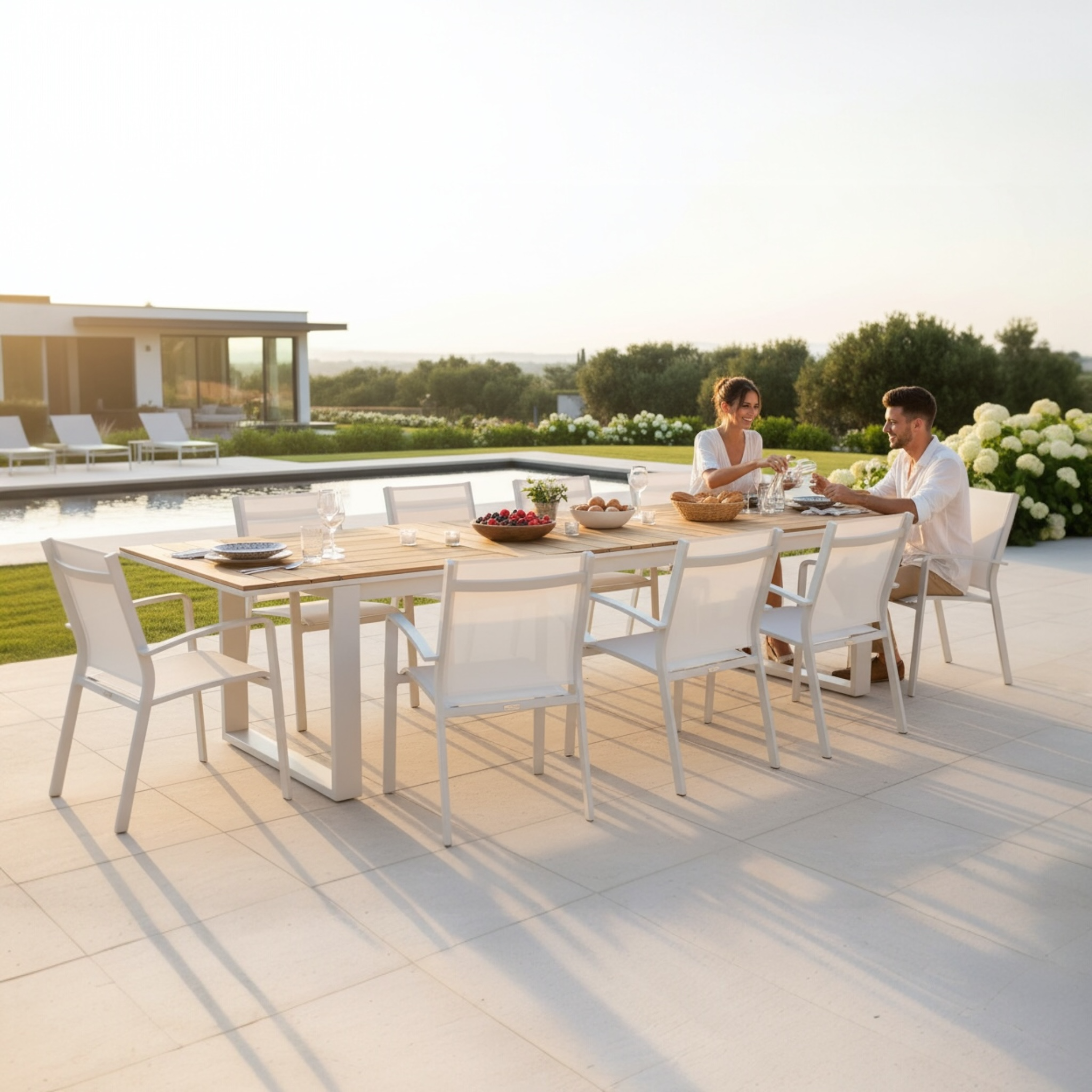 Grand table repas extensible en aluminium et en teck - COMO 12-14 PLACES